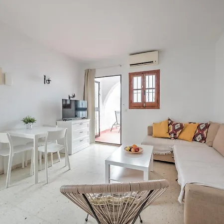 Apartment Capistrano Village - 2 Pool Areas Nerja