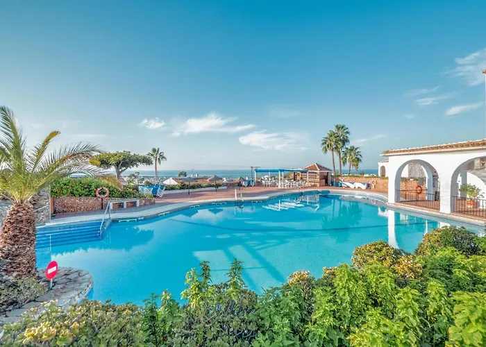 Capistrano Village - 2 Pool Areas Nerja